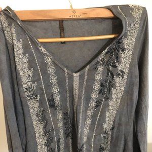 Beatiful Top. Unique Design by Language Los Angeles. Made in U.S.A.